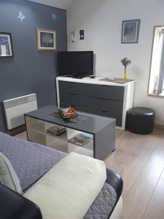 Fee Maison With Love Appartement Cuissai Экстерьер фото